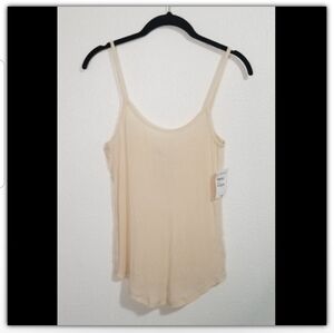 NWT Hinge tank top size medium